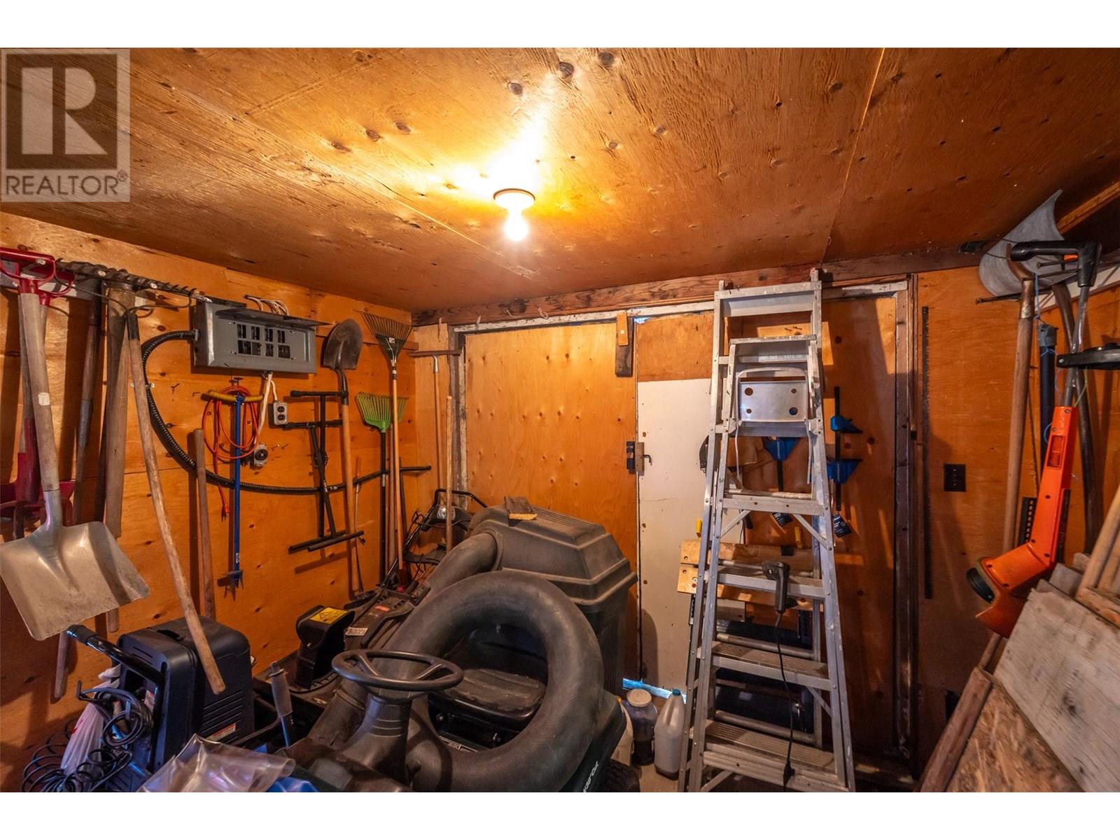 5805 Okanagan Street, Oliver, British Columbia  V0H 1T0 - Photo 40 - 10351470