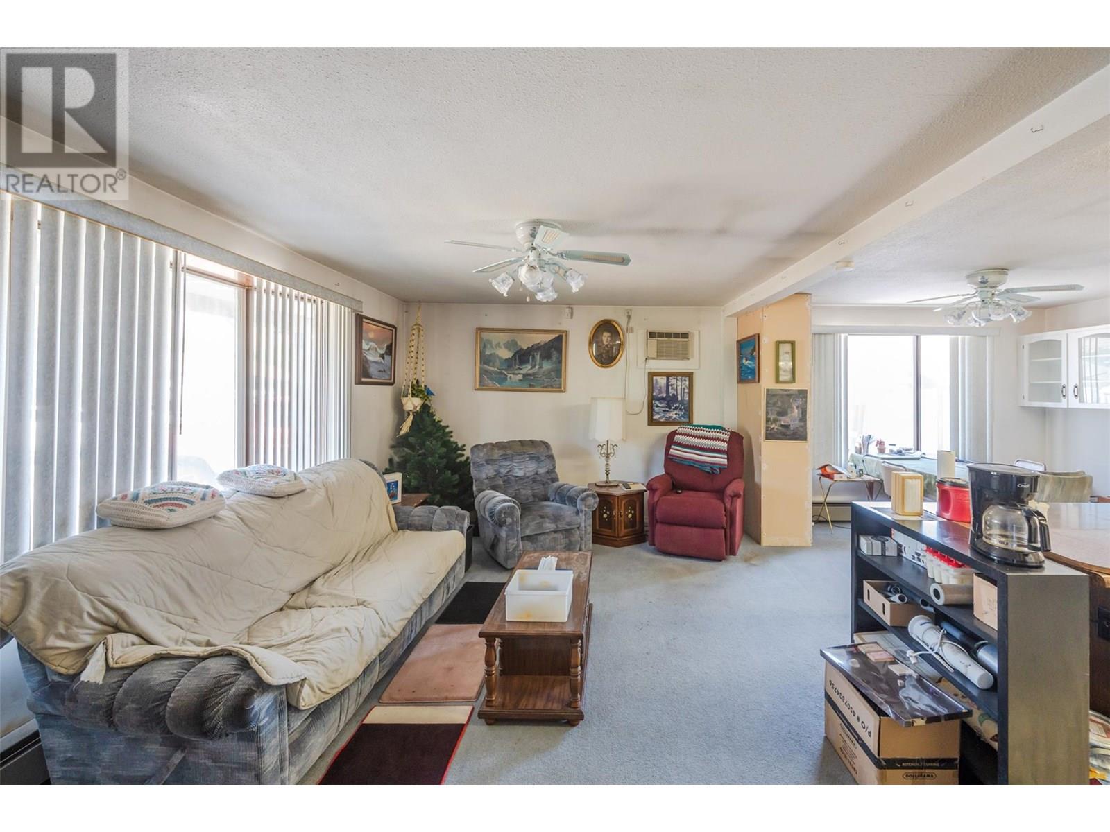 5805 Okanagan Street, Oliver, British Columbia  V0H 1T0 - Photo 13 - 10351470