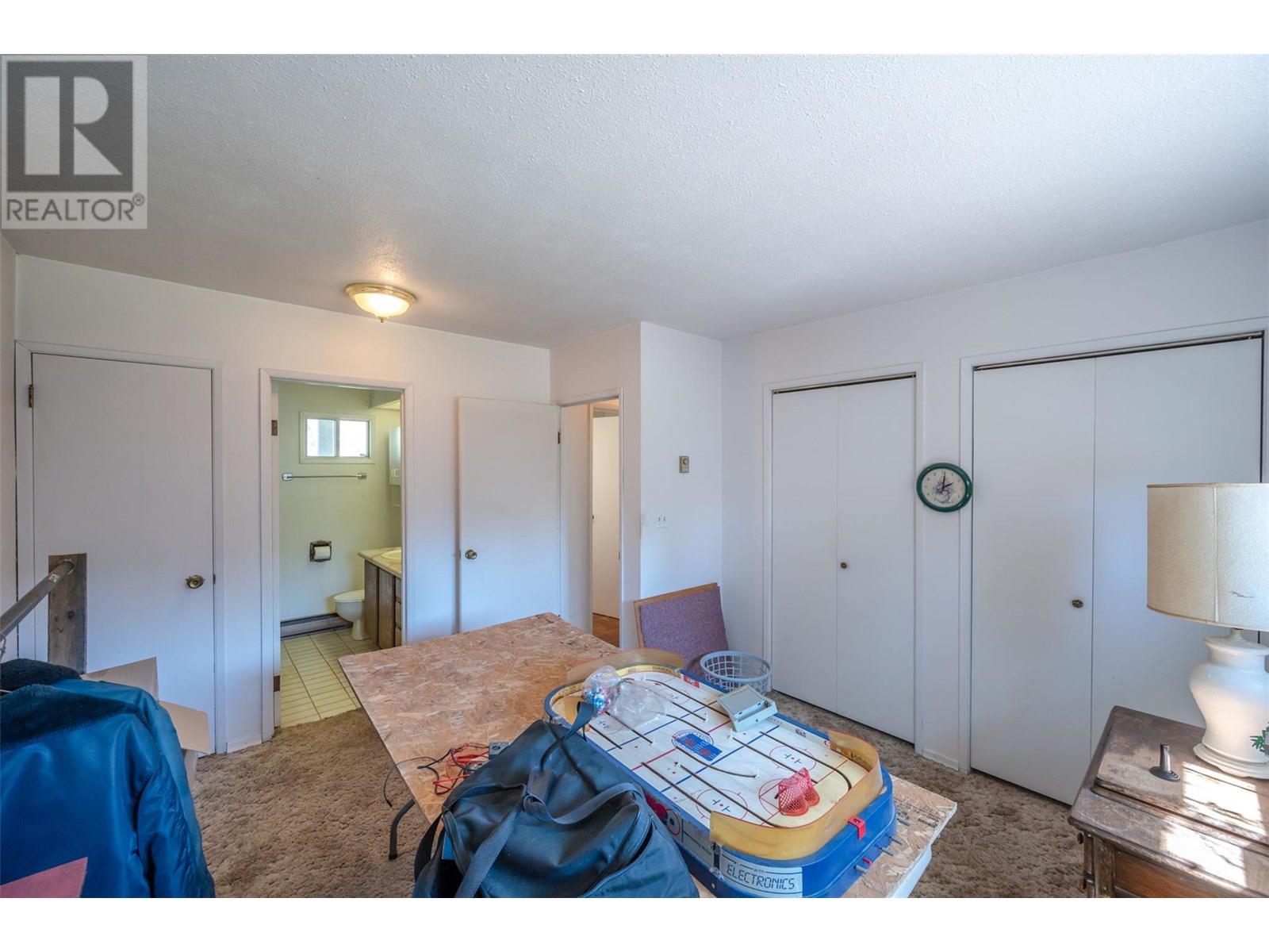5805 Okanagan Street, Oliver, British Columbia  V0H 1T0 - Photo 22 - 10351470