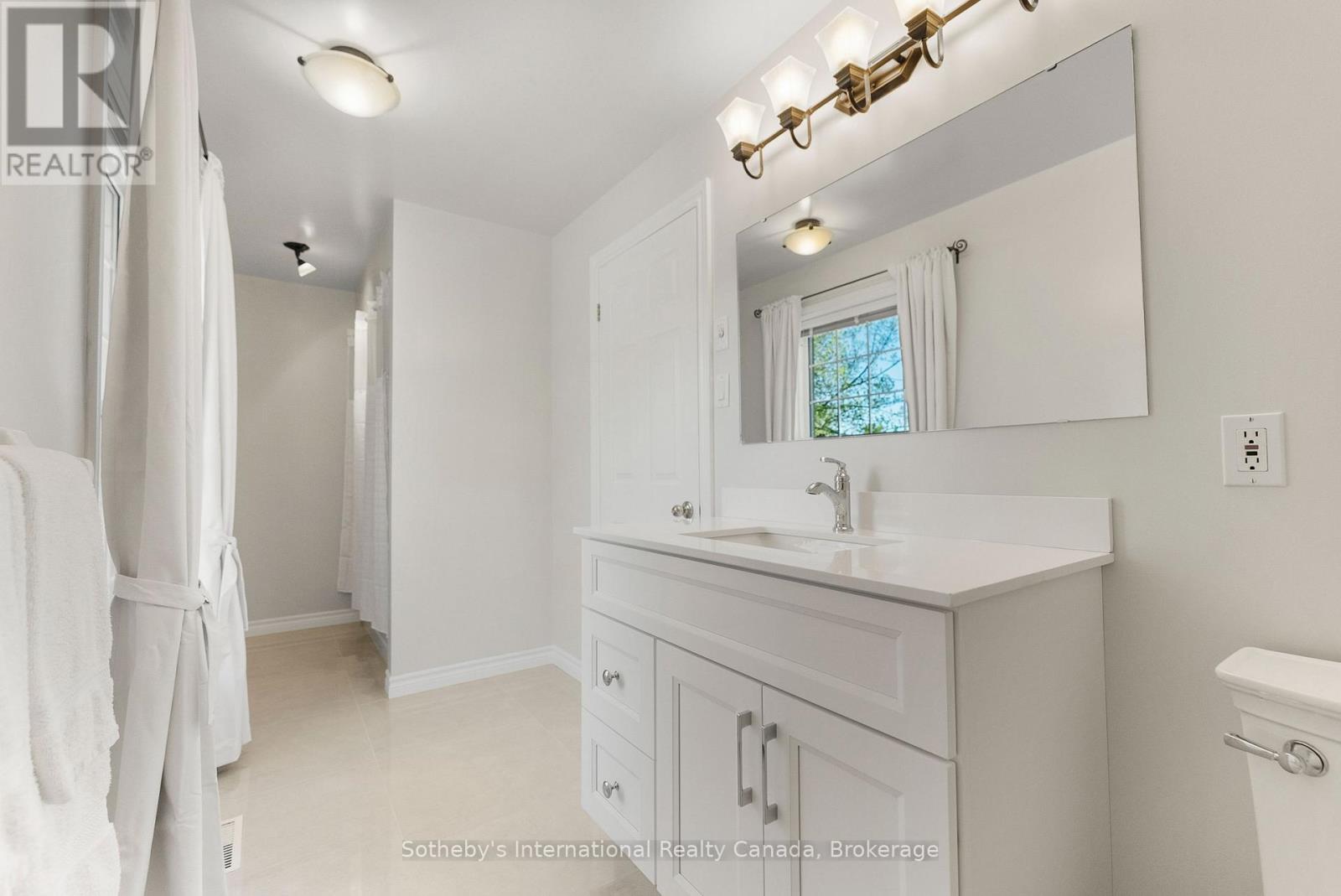 318 Mask Island Drive, Madawaska Valley, Ontario K0J 1B0 - Photo 35 - X12169588