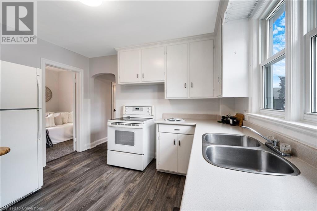 122 Tait Street, Cambridge, Ontario  N1S 3E5 - Photo 8 - 40739002