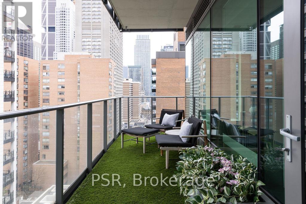 1501 - 77 Charles Street, Toronto, Ontario  M5S 0B2 - Photo 14 - C12212999