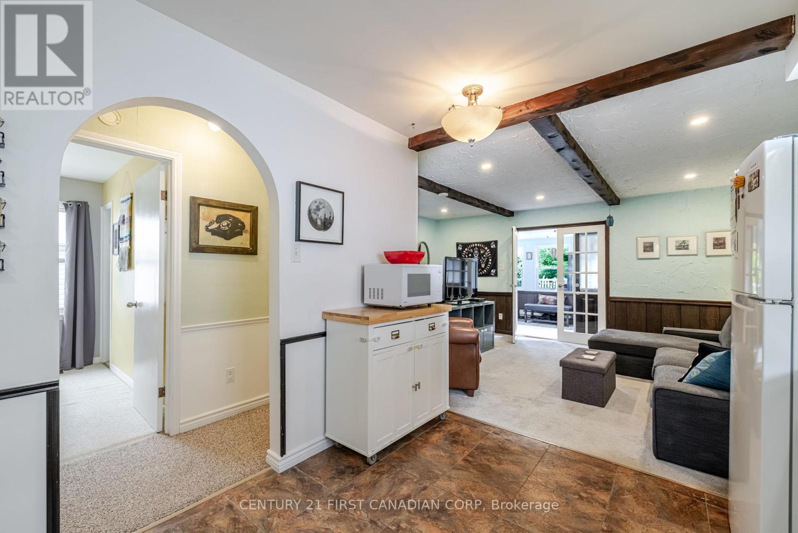 144 Emerson Avenue, London South (South I), Ontario  N5Z 3L6 - Photo 23 - X12212246