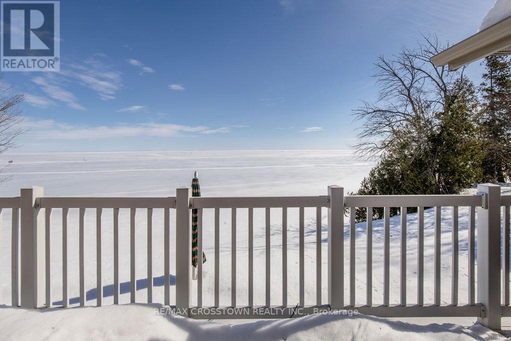 3 Stanley Avenue, Oro-Medonte, Ontario  L0L 1T0 - Photo 14 - S12014650