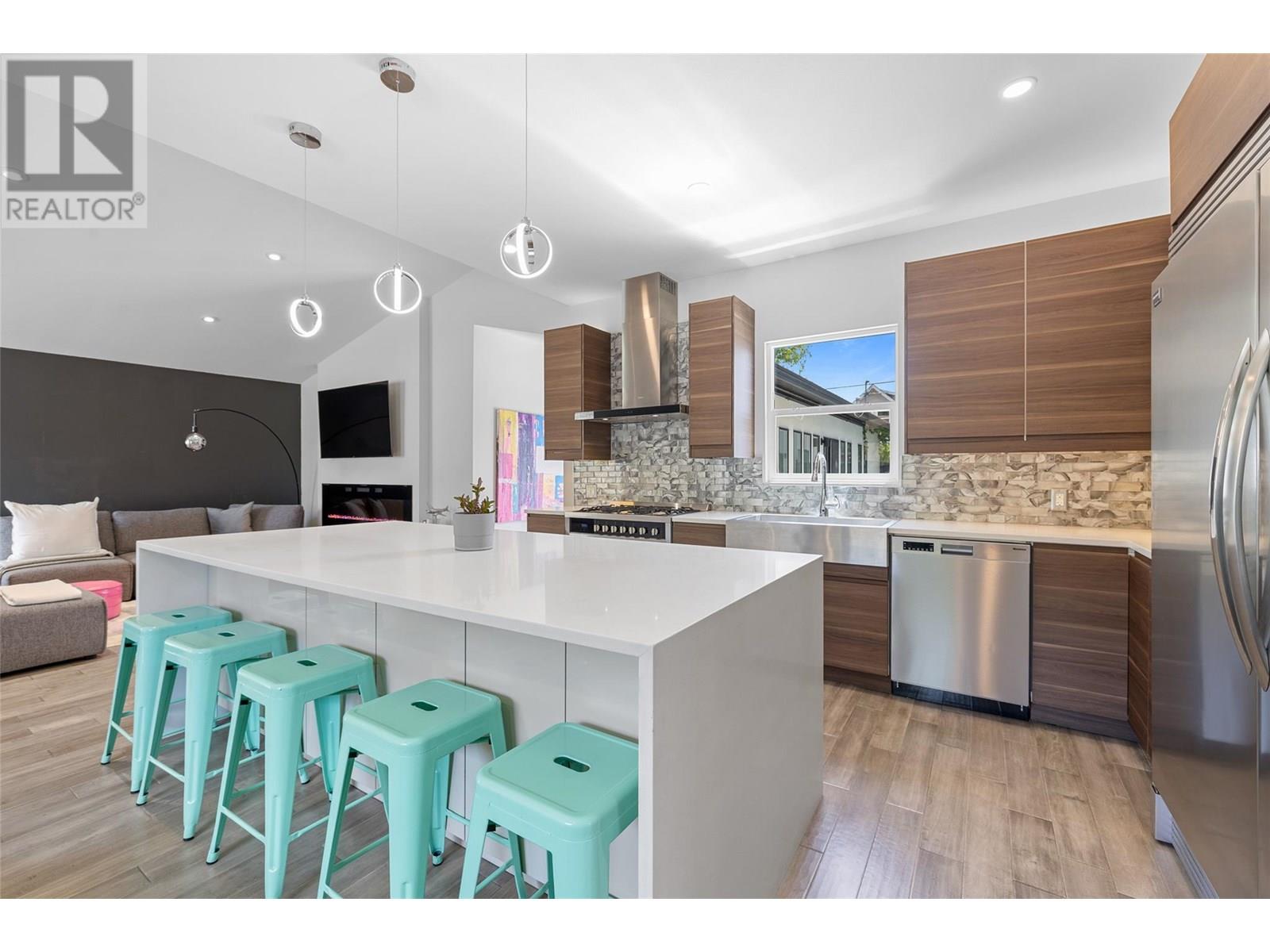 611 Oxford Avenue, Kelowna, British Columbia  V1Y 7L6 - Photo 11 - 10351573
