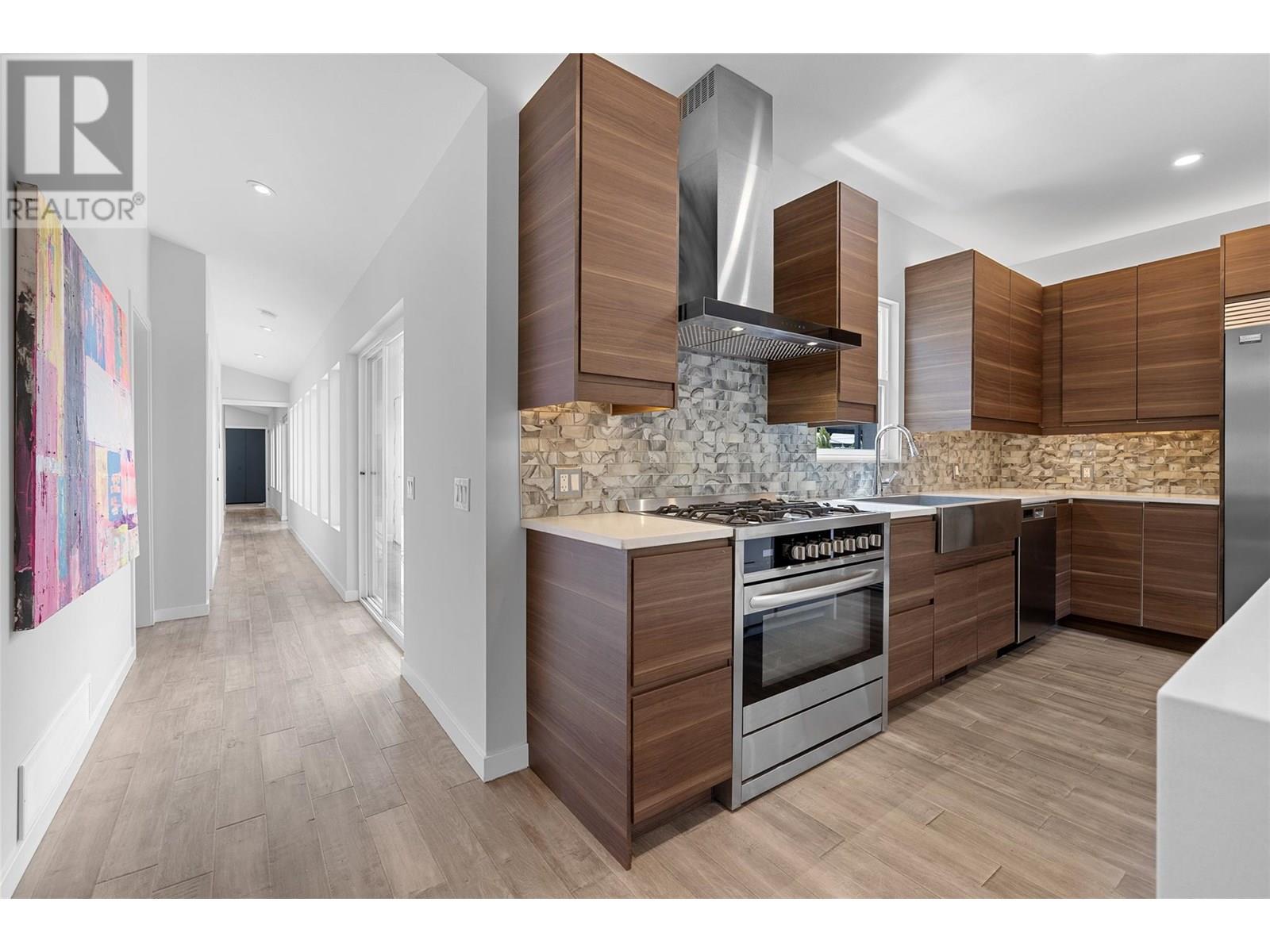 611 Oxford Avenue, Kelowna, British Columbia  V1Y 7L6 - Photo 24 - 10351573