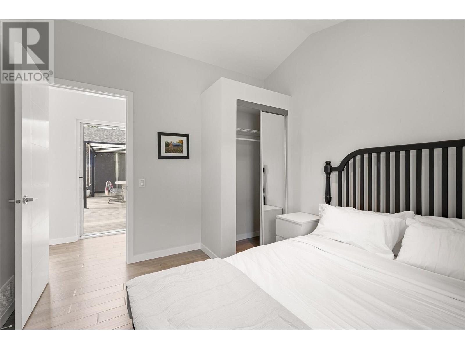 611 Oxford Avenue, Kelowna, British Columbia  V1Y 7L6 - Photo 42 - 10351573