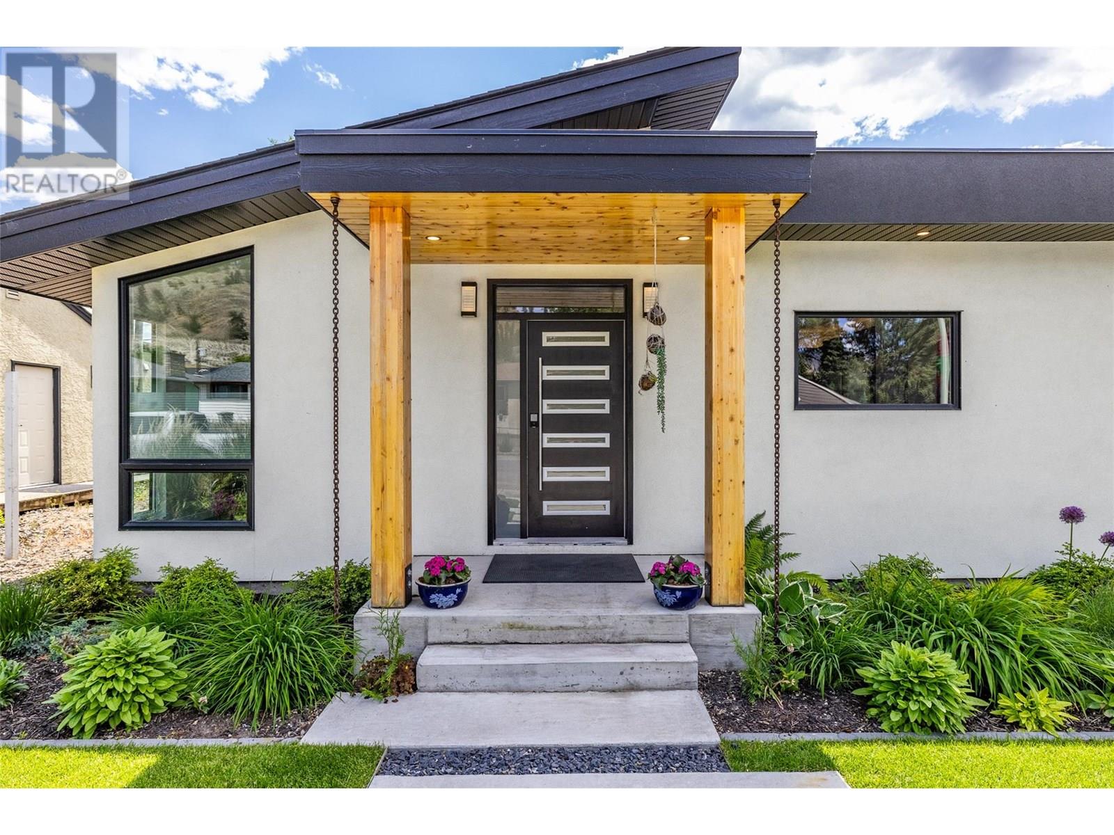 611 Oxford Avenue, Kelowna, British Columbia  V1Y 7L6 - Photo 8 - 10351573