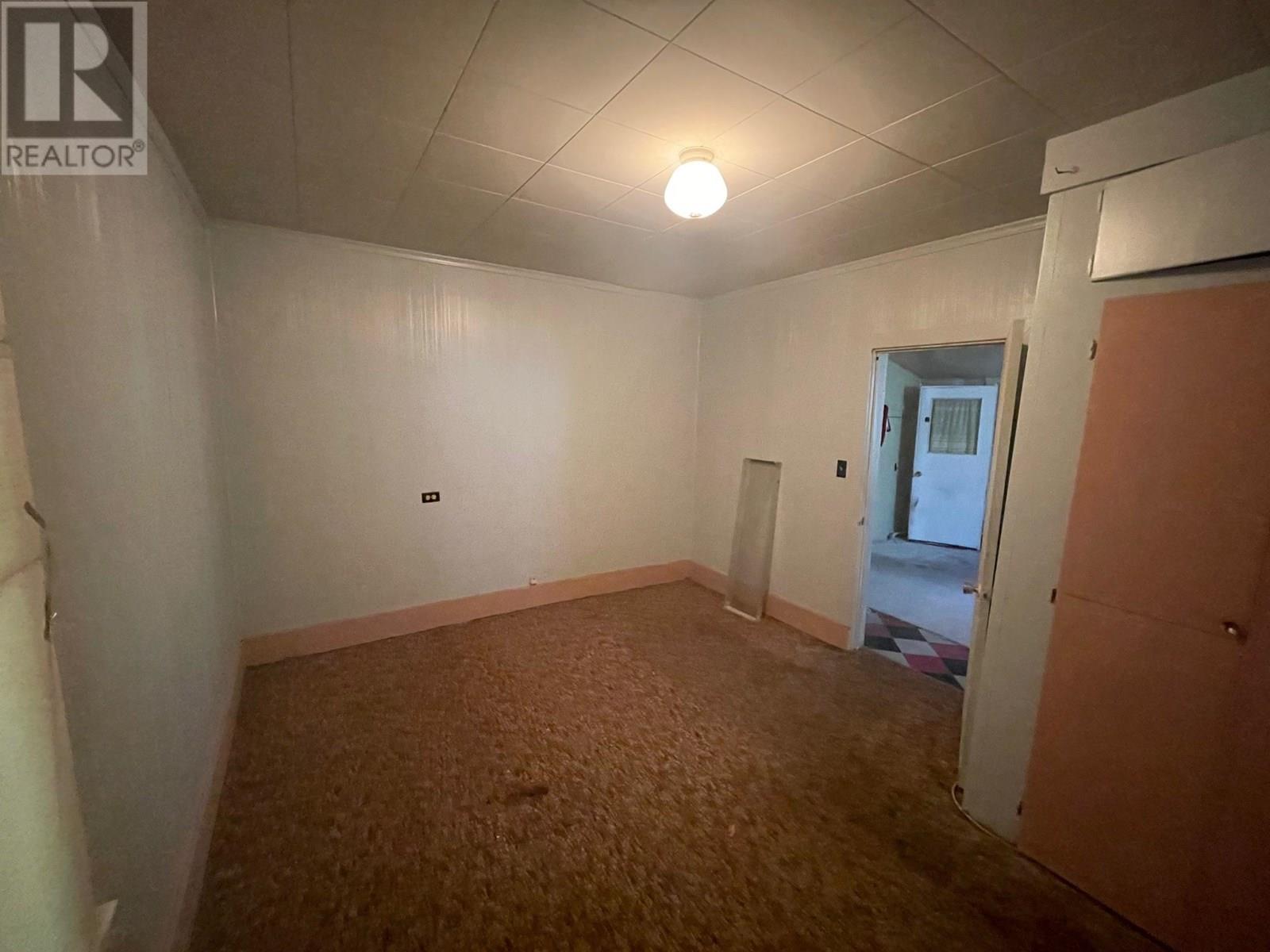 667 72nd Avenue, Grand Forks, British Columbia  V0H 1H0 - Photo 16 - 10351552