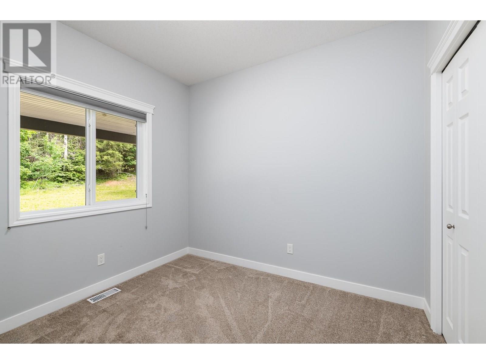 5510 Cory Road, Wynndel, British Columbia  V0B 2N0 - Photo 27 - 10351537