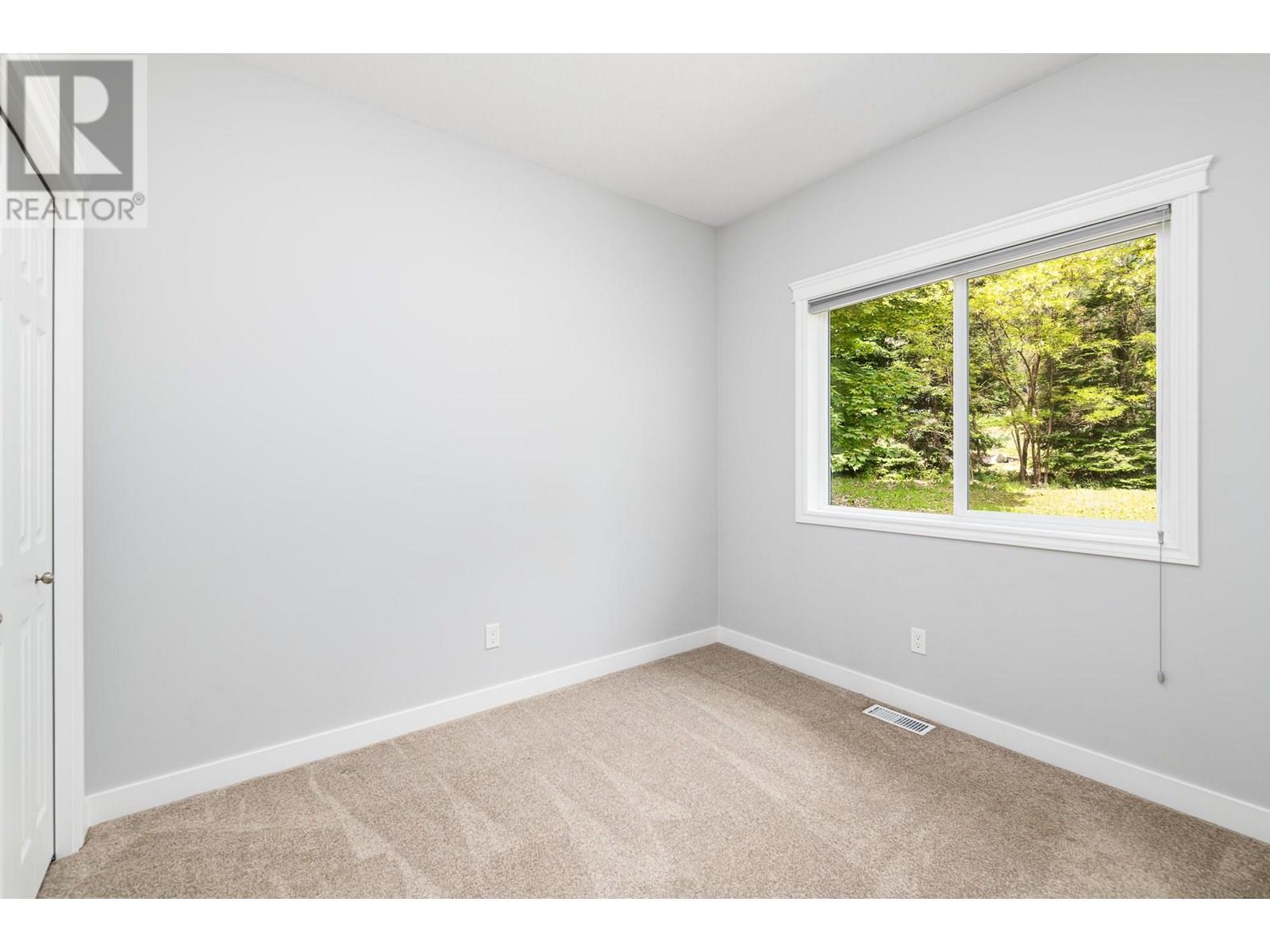 5510 Cory Road, Wynndel, British Columbia  V0B 2N0 - Photo 29 - 10351537