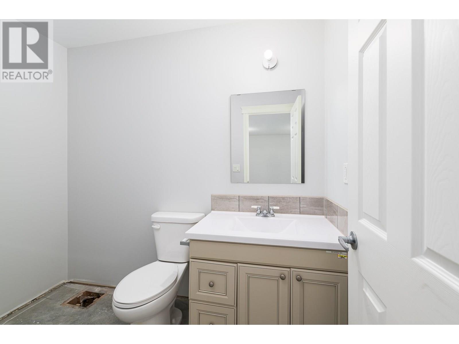 5510 Cory Road, Wynndel, British Columbia  V0B 2N0 - Photo 35 - 10351537