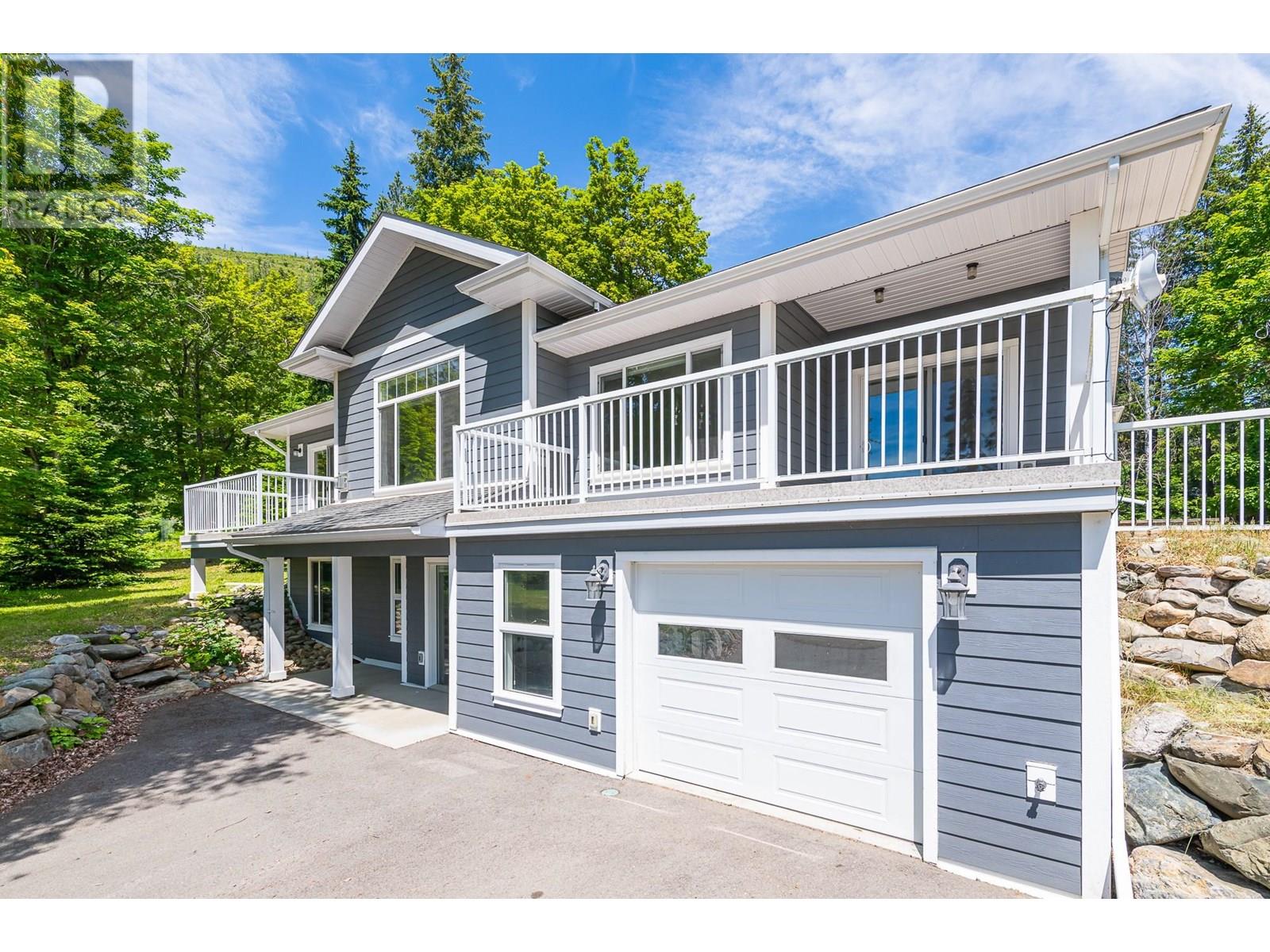 5510 Cory Road, Wynndel, British Columbia  V0B 2N0 - Photo 42 - 10351537