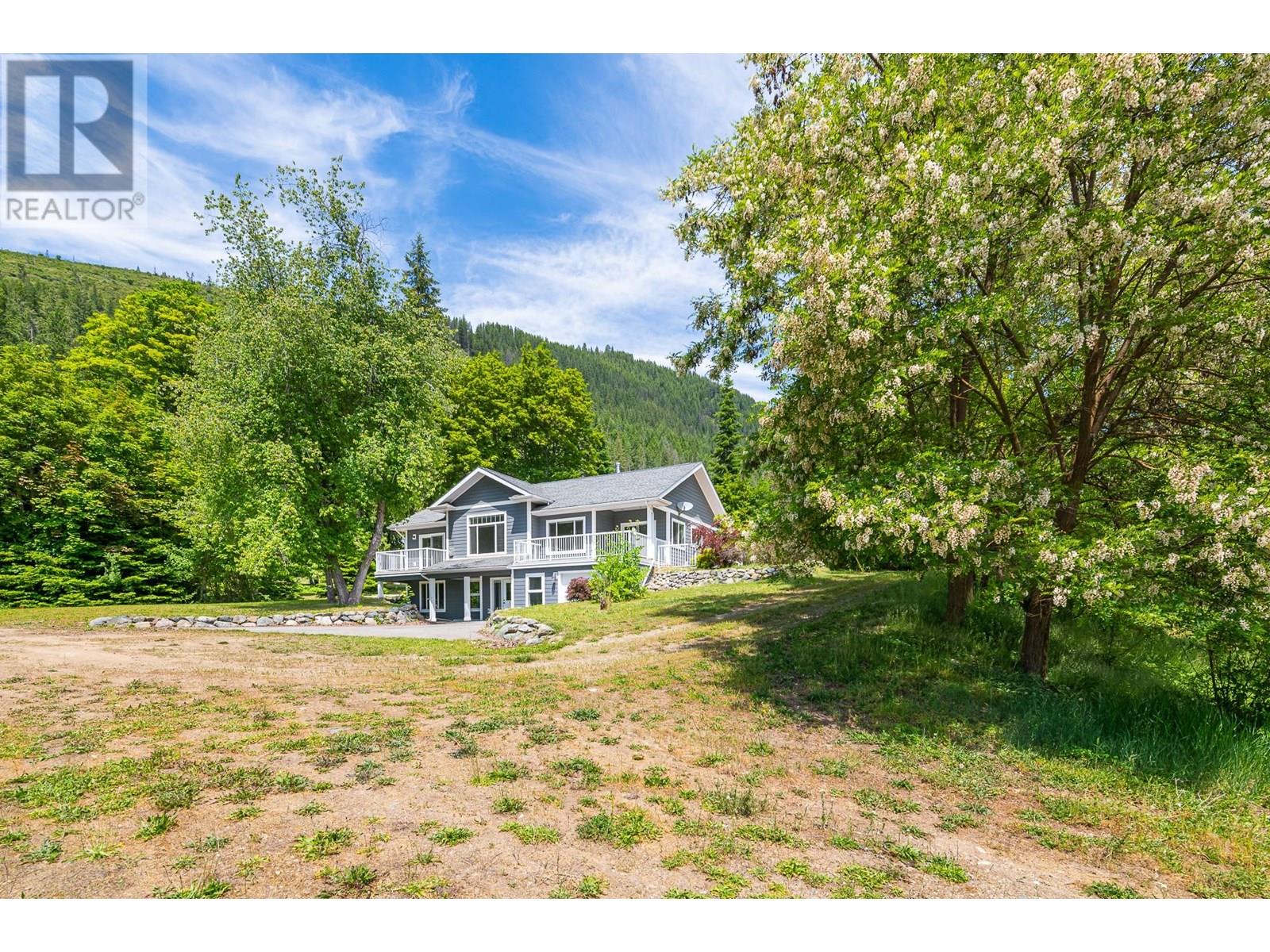 5510 Cory Road, Wynndel, British Columbia  V0B 2N0 - Photo 49 - 10351537