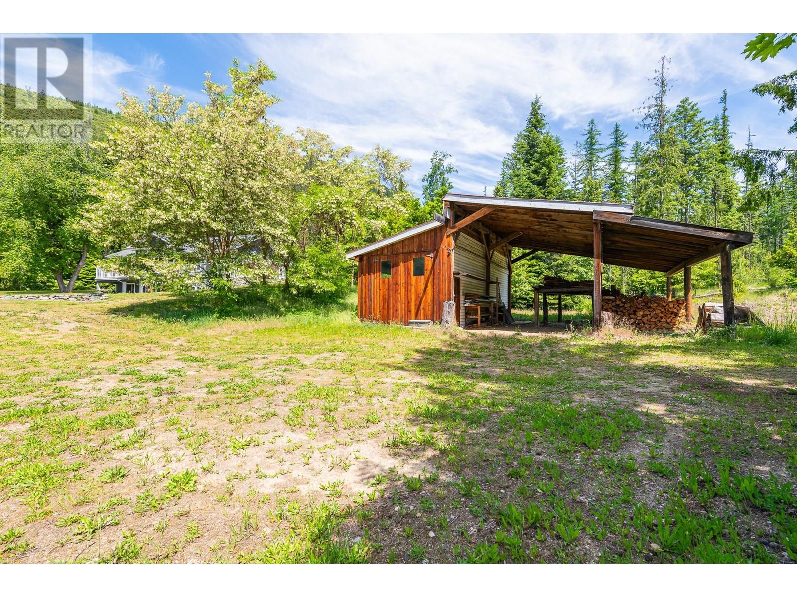 5510 Cory Road, Wynndel, British Columbia  V0B 2N0 - Photo 50 - 10351537