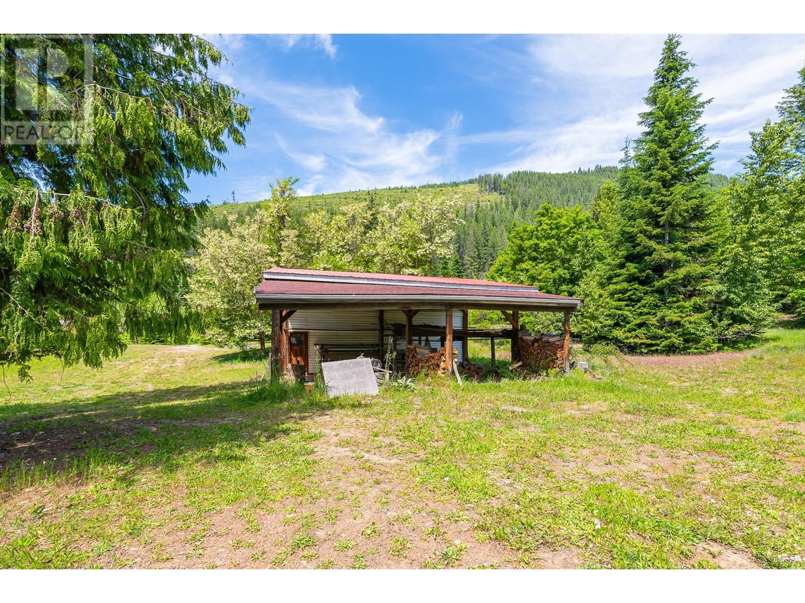 5510 Cory Road, Wynndel, British Columbia  V0B 2N0 - Photo 56 - 10351537