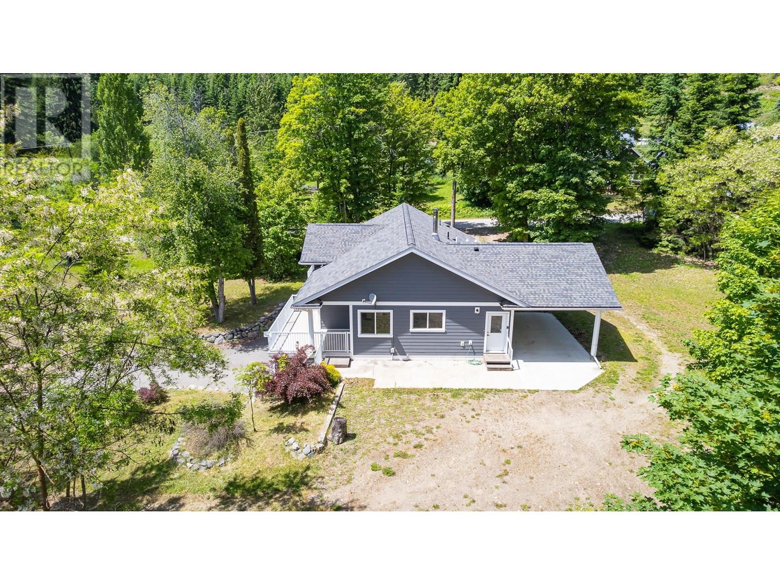 5510 Cory Road, Wynndel, British Columbia  V0B 2N0 - Photo 66 - 10351537