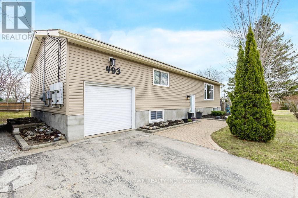 493 7th Avenue, Tay, Ontario  L0K 1R0 - Photo 3 - S12101301
