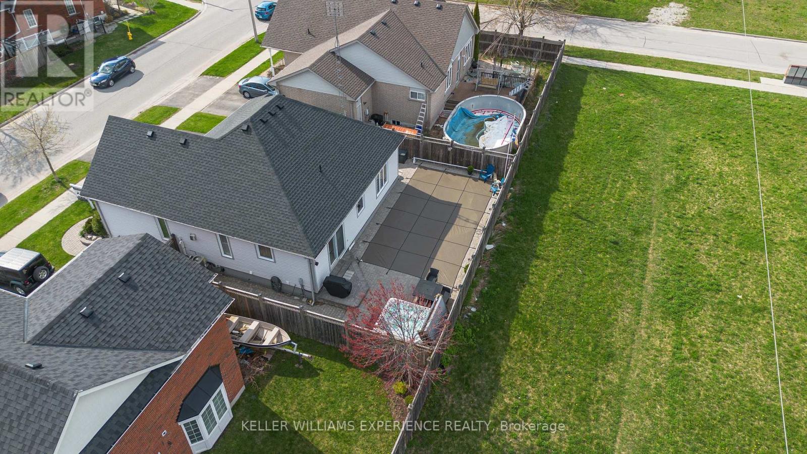 41 Thrushwood Drive, Barrie (Holly), Ontario  L4N 0Z1 - Photo 34 - S12212216
