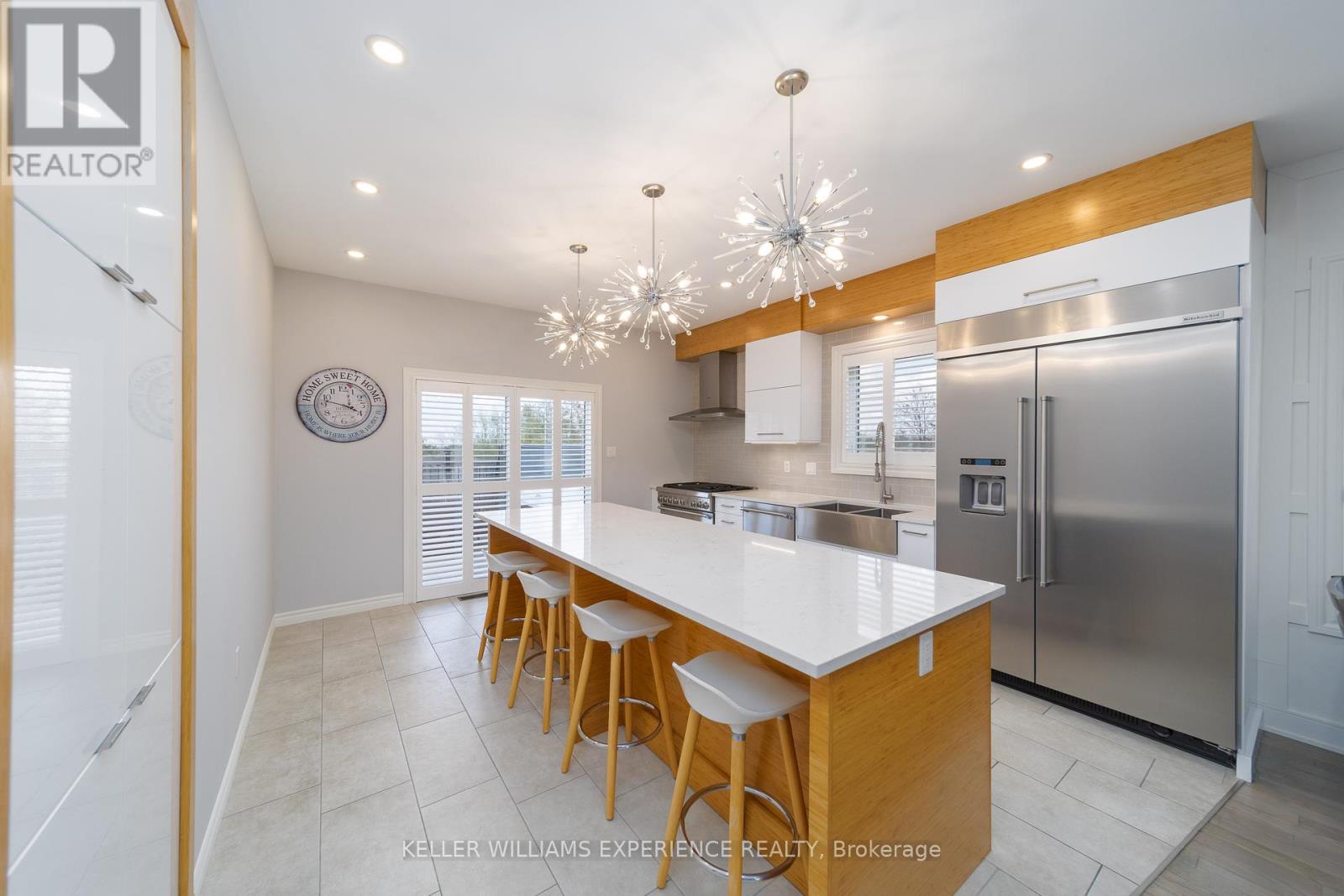 41 Thrushwood Drive, Barrie (Holly), Ontario  L4N 0Z1 - Photo 5 - S12212216