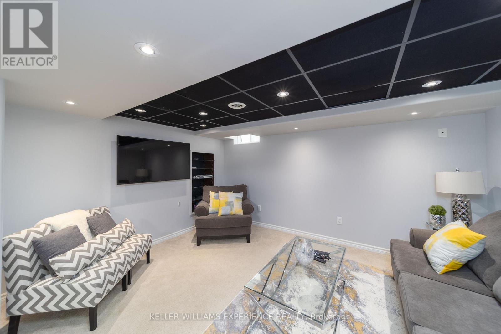 41 Thrushwood Drive, Barrie (Holly), Ontario  L4N 0Z1 - Photo 16 - S12212216