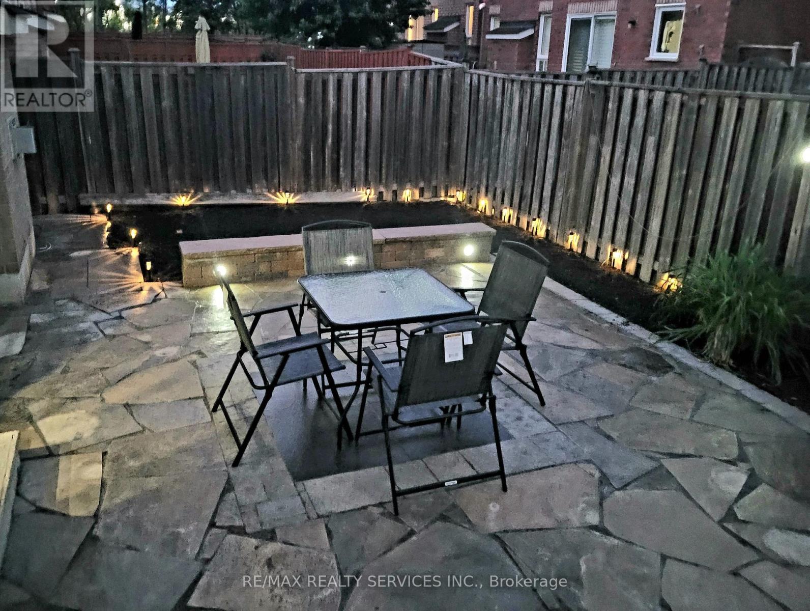30 Sams Crescent, Brampton, Ontario  L7A 3R7 - Photo 50 - W12210375