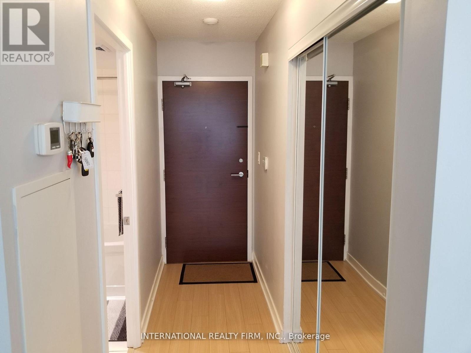 1607 - 10 Capreol Court, Toronto, Ontario  M5V 4B3 - Photo 13 - C12183466