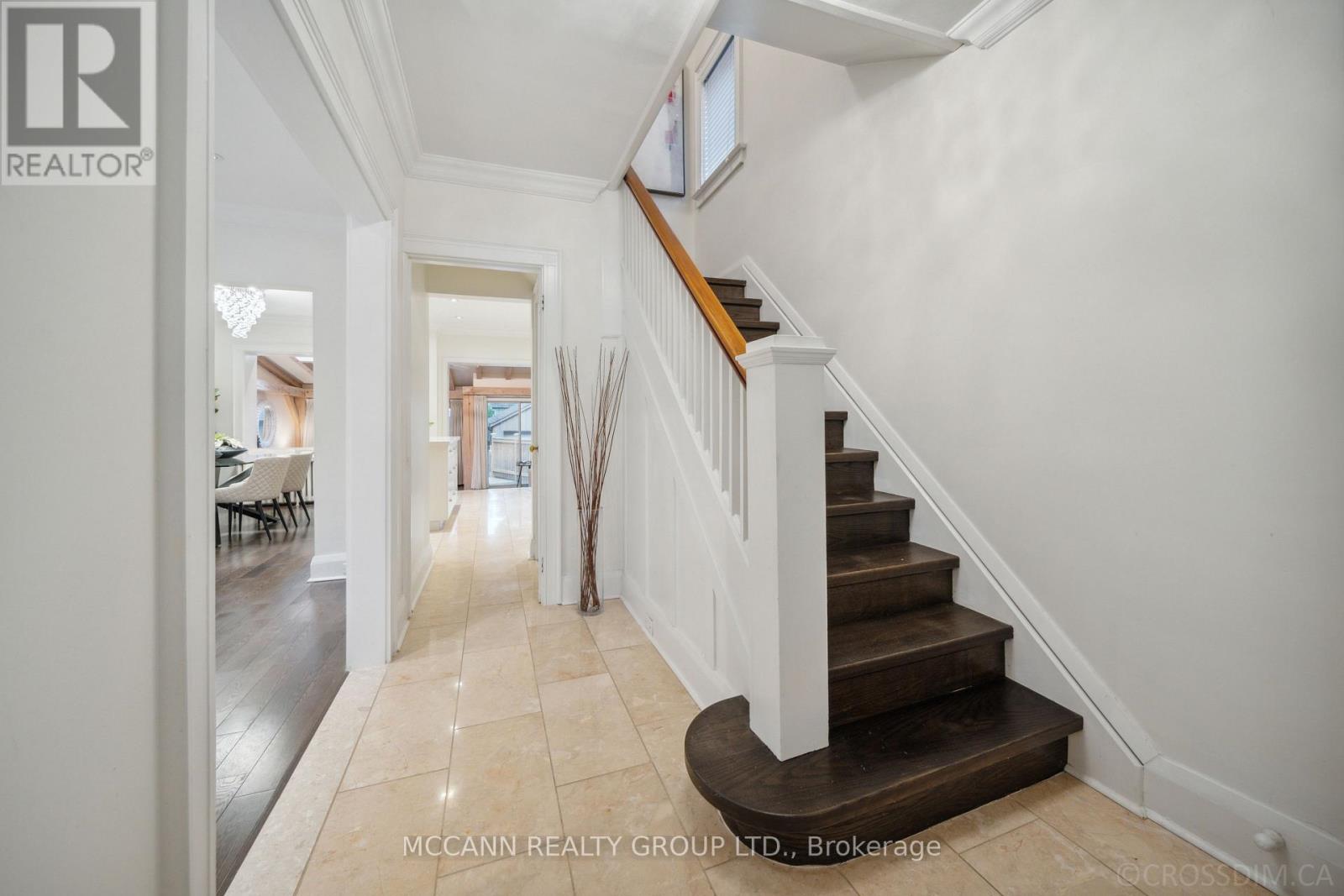92 Brookdale Avenue, Toronto (Lawrence Park North), Ontario  M5M 1P3 - Photo 20 - C12210978