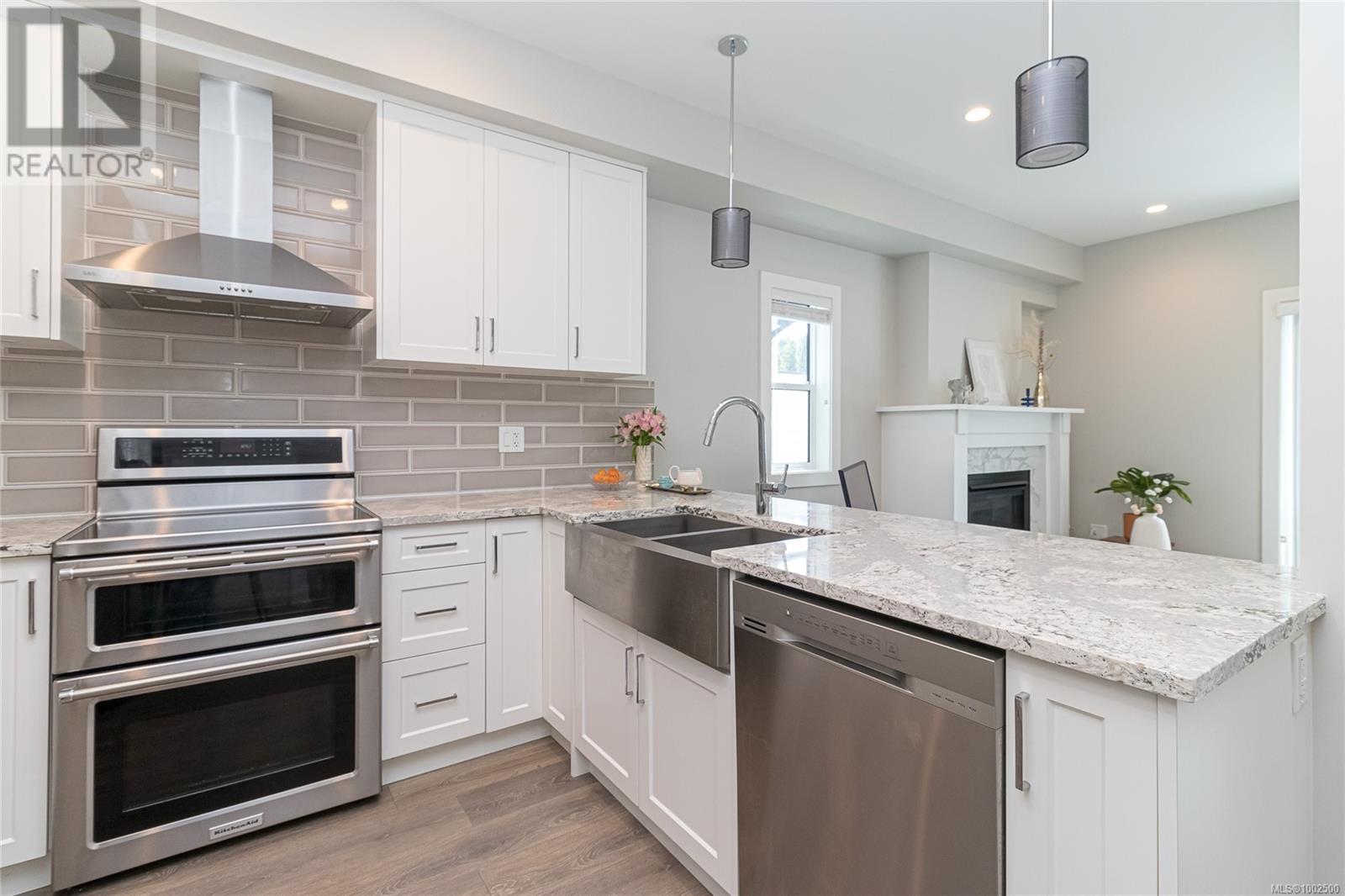 2829 Lunar Crt, Langford, British Columbia  V9B 4M2 - Photo 10 - 1002500