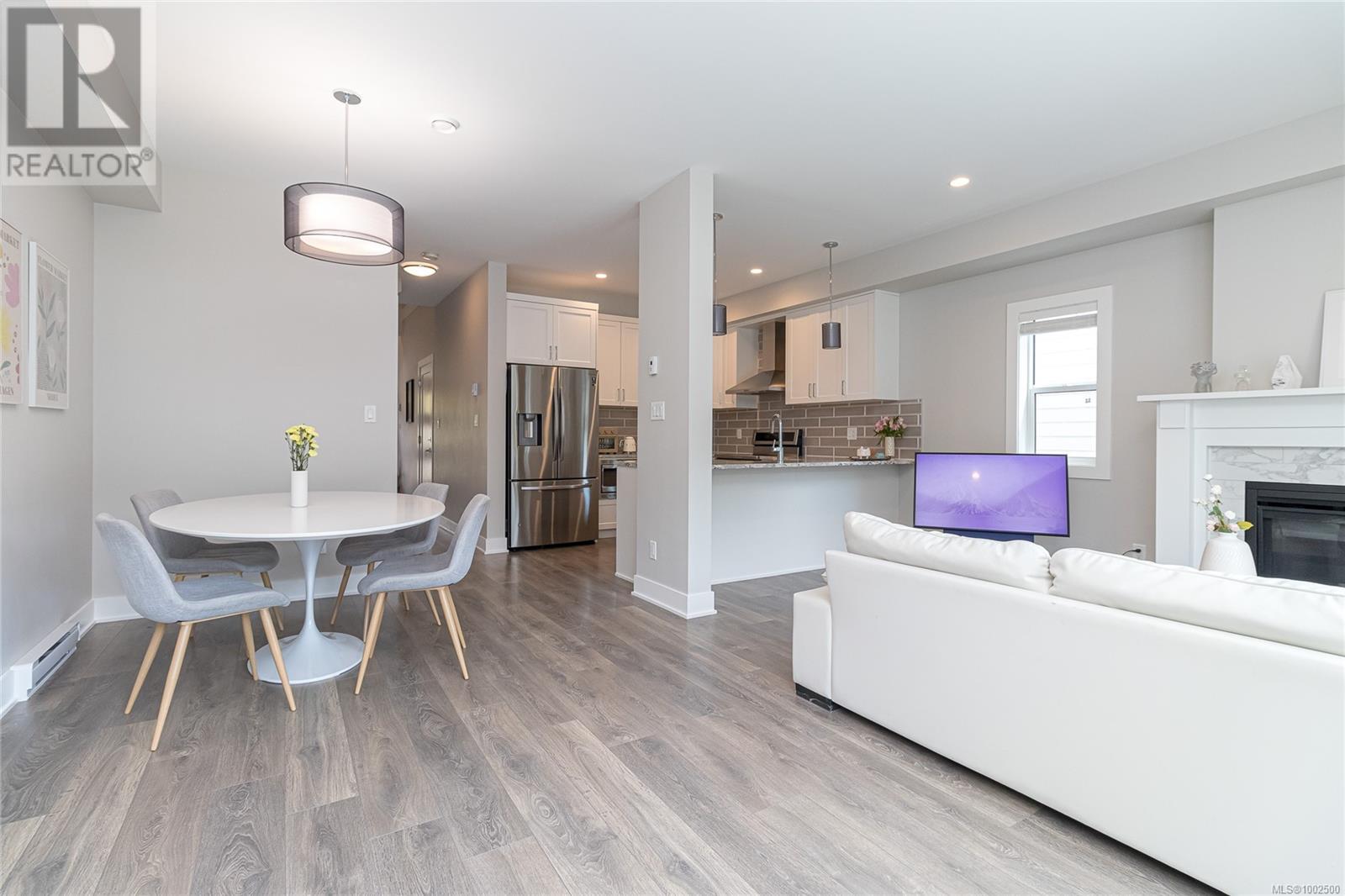 2829 Lunar Crt, Langford, British Columbia  V9B 4M2 - Photo 8 - 1002500