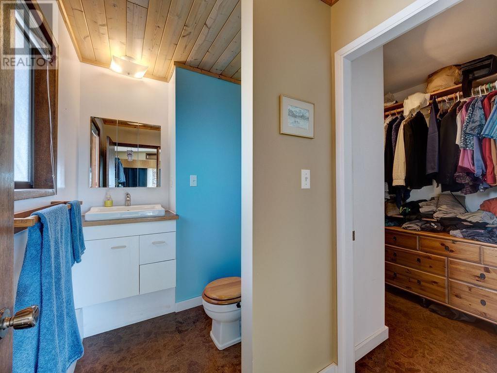 5158 Chapman Road, Sechelt, British Columbia  V7Z 0B7 - Photo 22 - R3014181