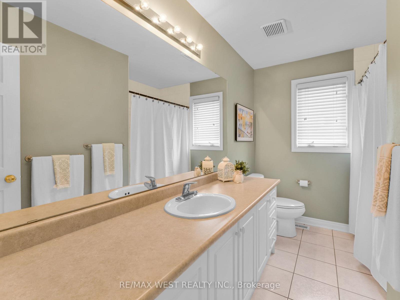26 Shady Glen Crescent, Caledon, Ontario  L7E 2K4 - Photo 35 - W12211367