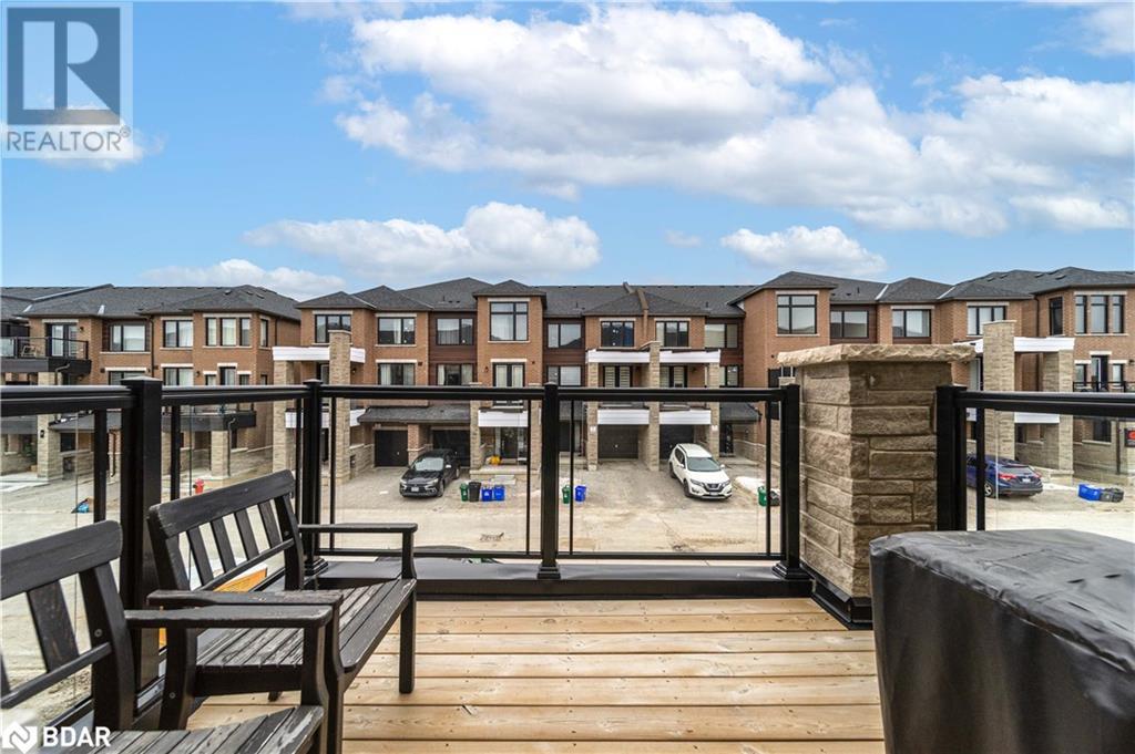 18 Red Maple Lane, Barrie, Ontario  L9J 0N4 - Photo 4 - 40739958