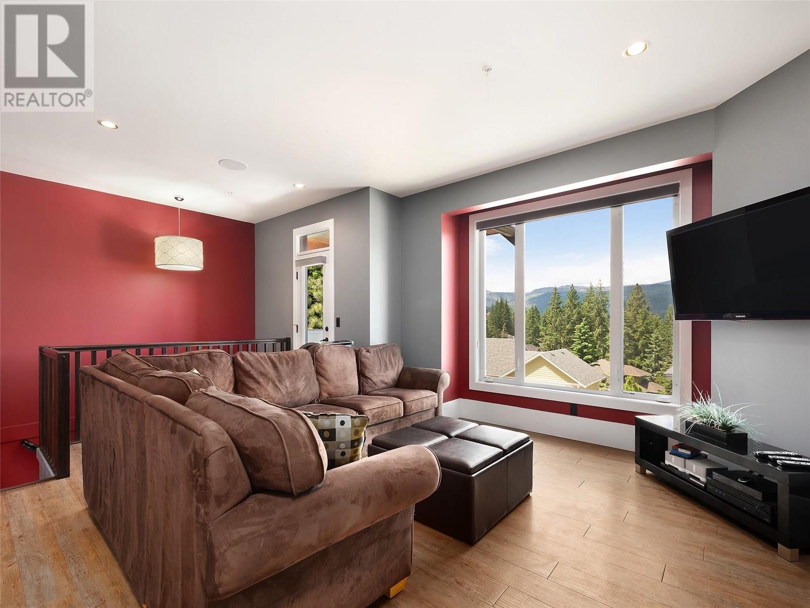 27 Garmisch Road, Vernon, British Columbia  V1H 2K1 - Photo 5 - 10351224