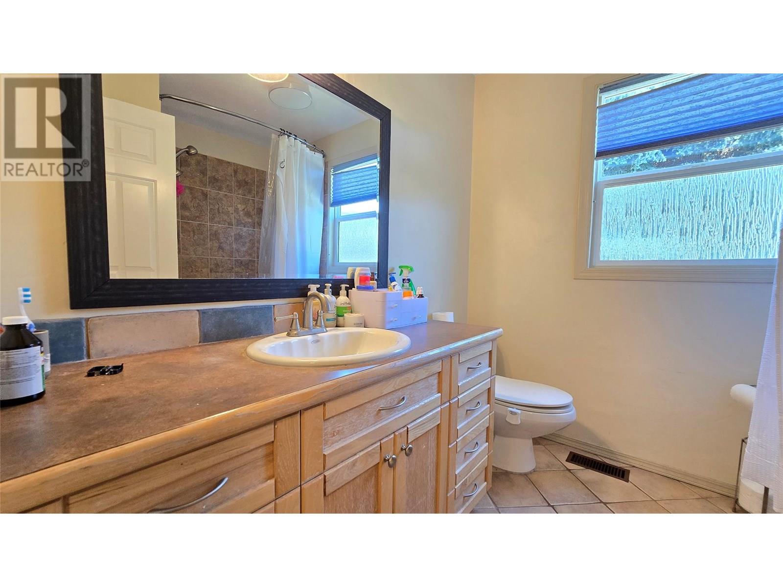 4355 Furiak Road, Kamloops, British Columbia  V2H 1L3 - Photo 14 - 10351619