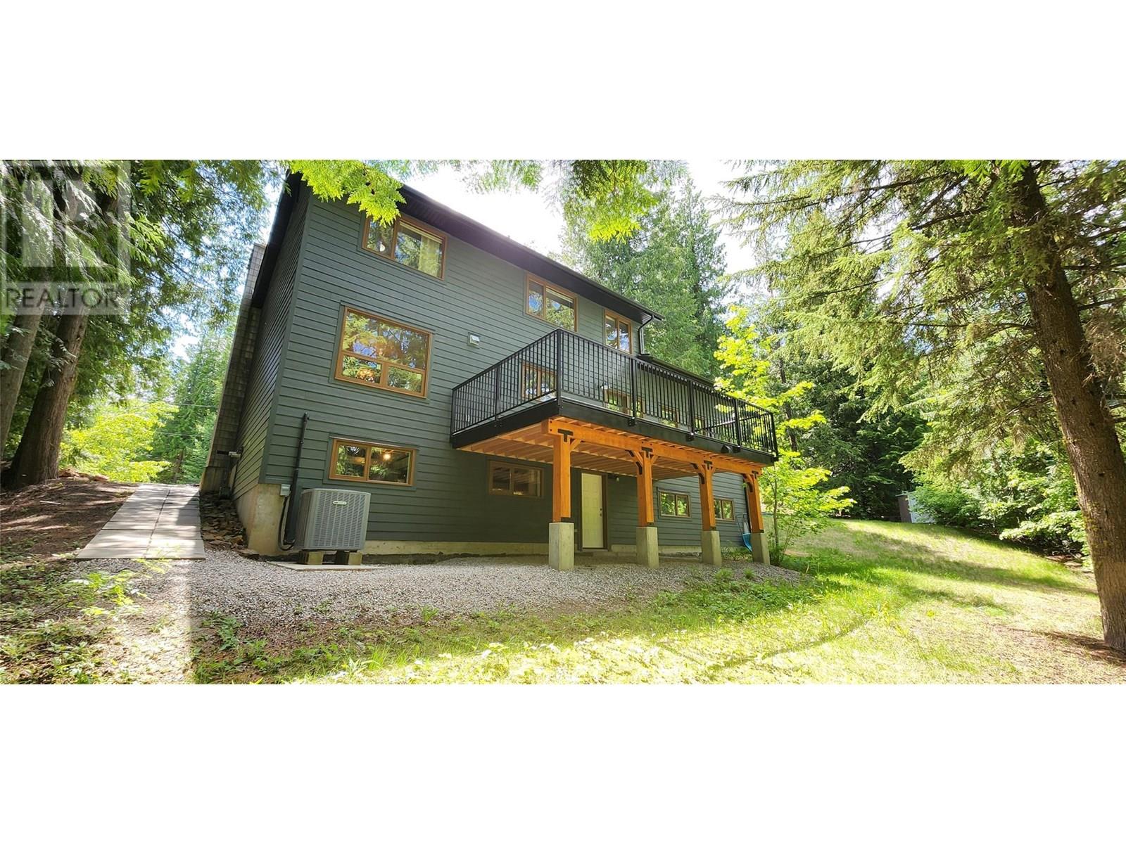 1740 Black Diamond Drive, Rossland, British Columbia  V0G 1Y0 - Photo 8 - 10351767