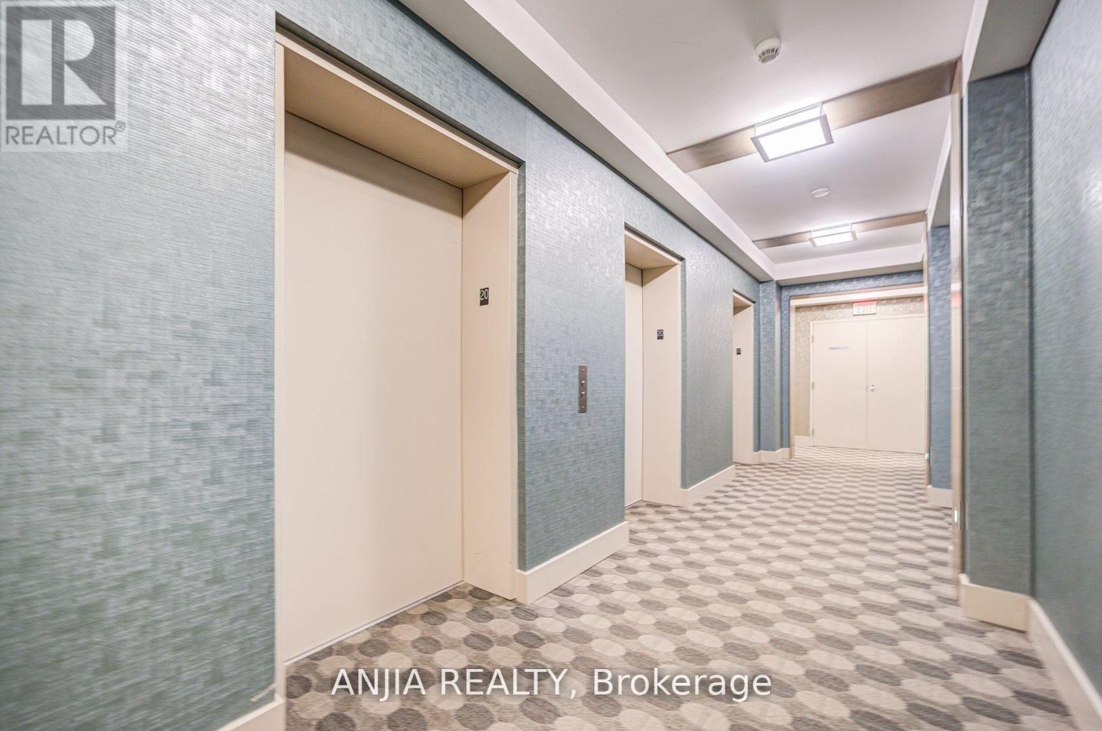 2012 - 7165 Yonge Street, Markham, Ontario  L3T 0C9 - Photo 4 - N12212953