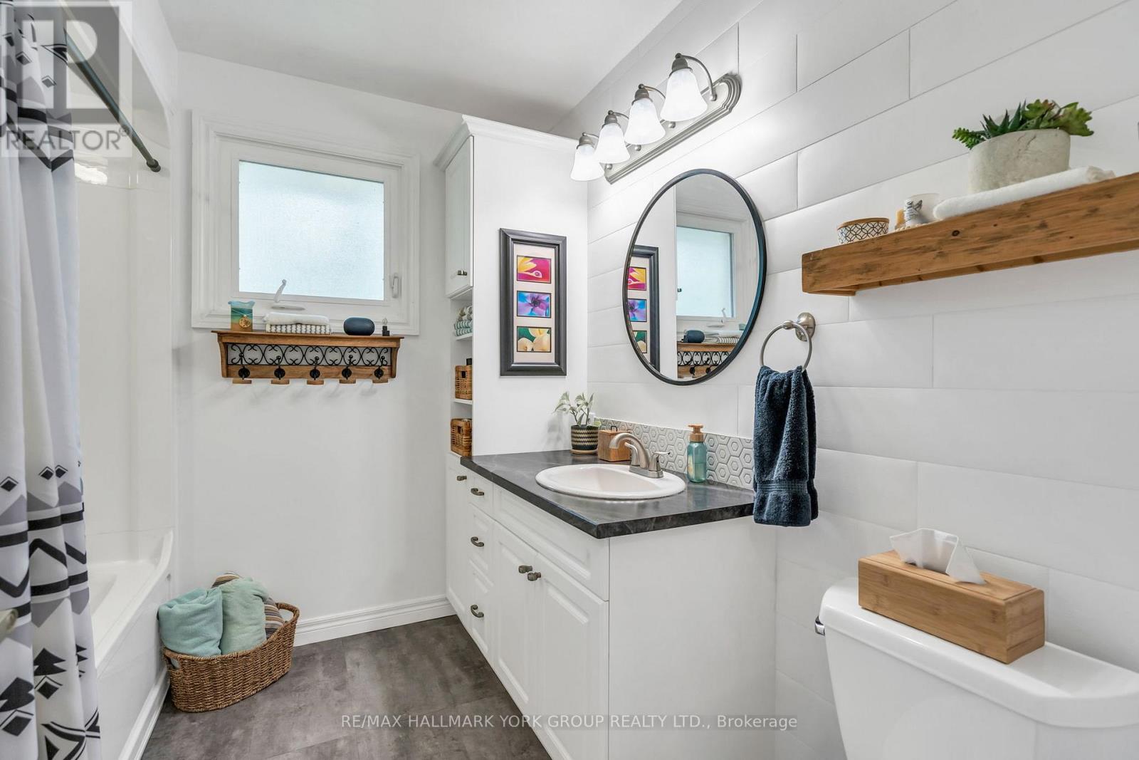 16 James Street, Georgina, Ontario  L0E 1N0 - Photo 23 - N12212983