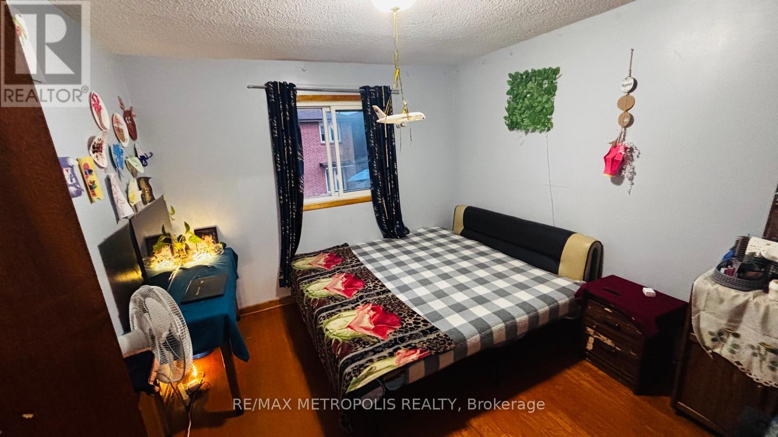 3 Prairie Dunes Place, Vaughan, Ontario  L4K 2E4 - Photo 8 - N12212985