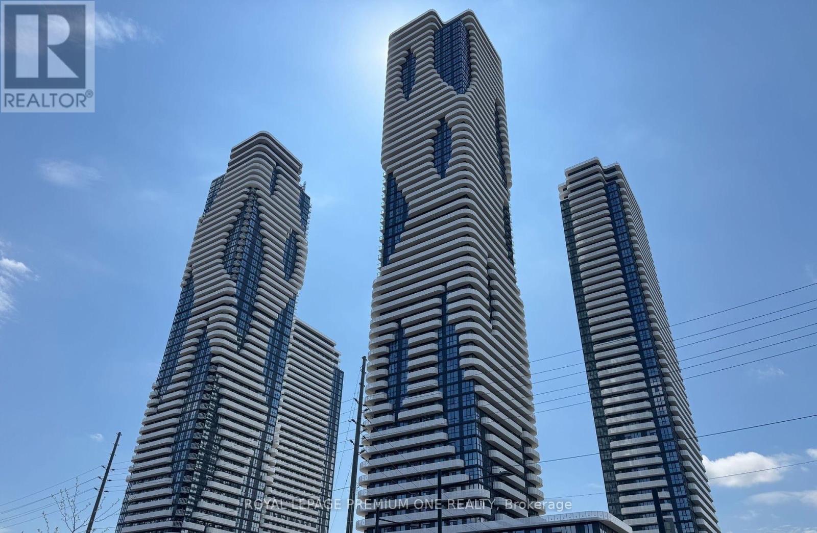 225 COMMERCE STREET, Vaughan, Ontario