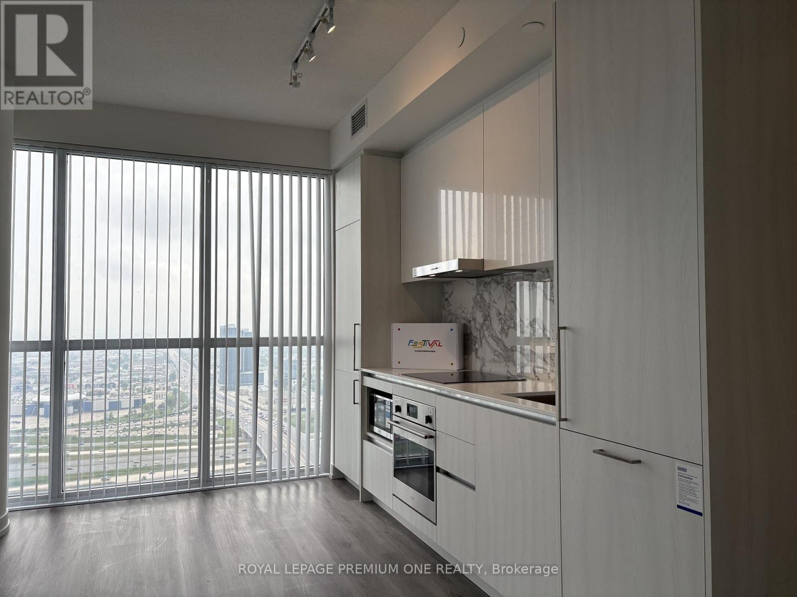 4006 - 225 Commerce Street, Vaughan, Ontario  L4K 0R1 - Photo 6 - N12212993