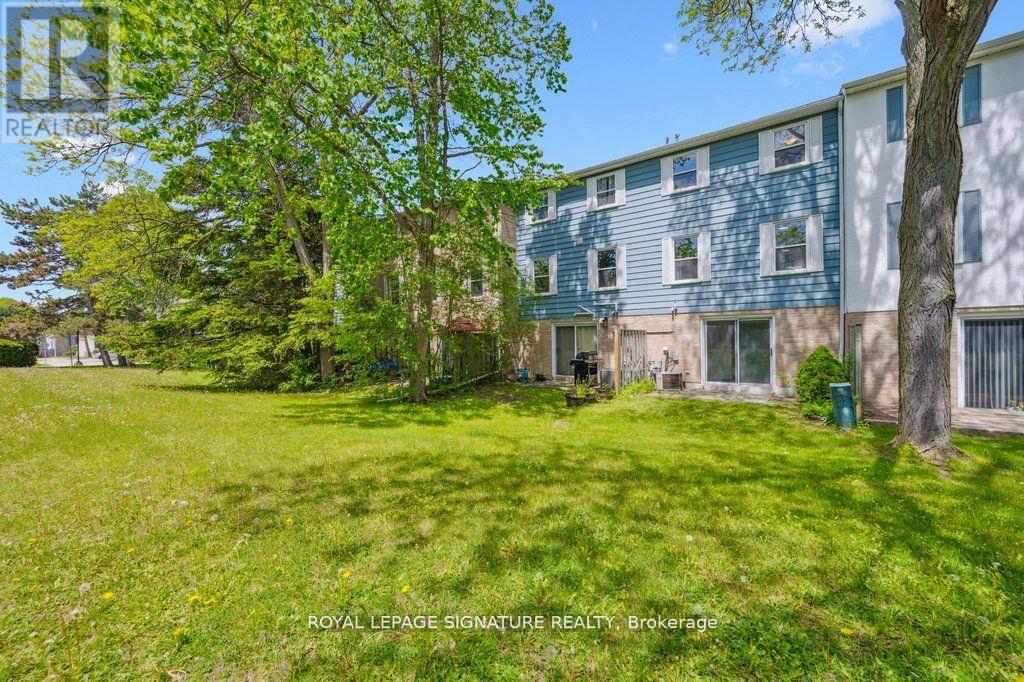 1856 John Street, Markham (Bayview Fairway-Bayview Country Club Estates), Ontario  L3T 1Z1 - Photo 18 - N12213023