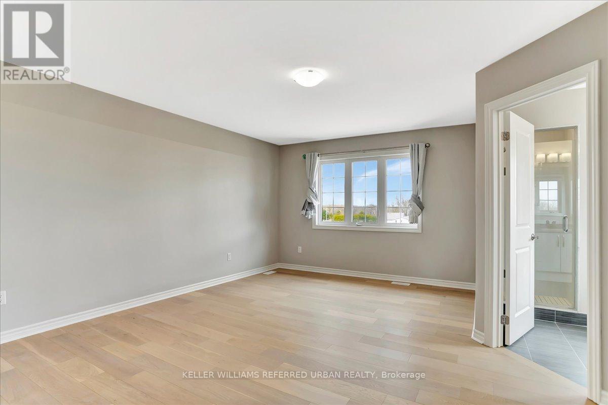 210 Prescott Drive, Clearview (Stayner), Ontario  L0M 1S0 - Photo 20 - S12212941