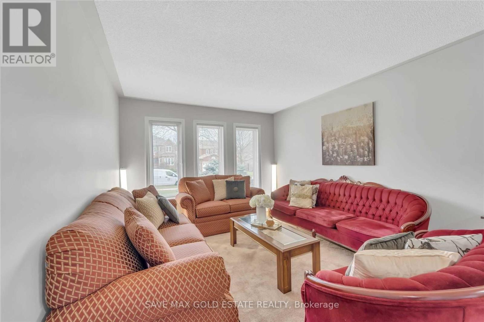 85 Cityview Circle, Barrie (Holly), Ontario  L4N 7V1 - Photo 13 - S12212998