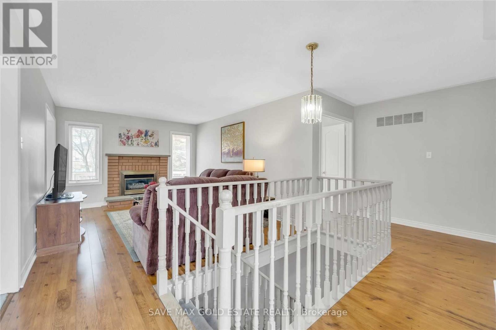 85 Cityview Circle, Barrie (Holly), Ontario  L4N 7V1 - Photo 20 - S12212998
