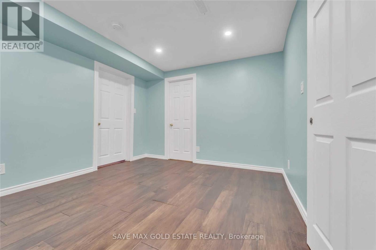 85 Cityview Circle, Barrie (Holly), Ontario  L4N 7V1 - Photo 37 - S12212998