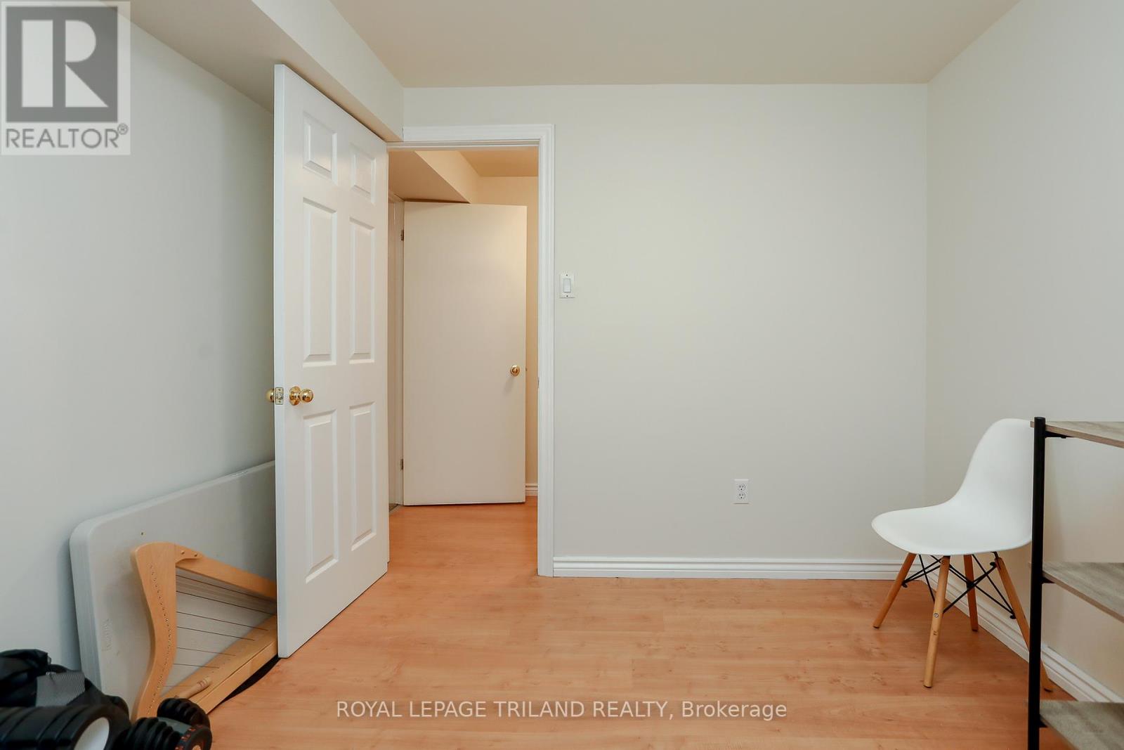 Photo 33 of 40 for 10 - 1855 Aldersbrook Road
