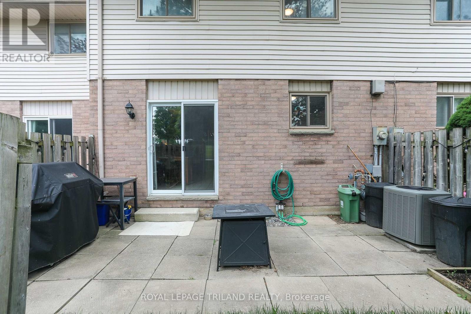 Photo 36 of 40 for 10 - 1855 Aldersbrook Road