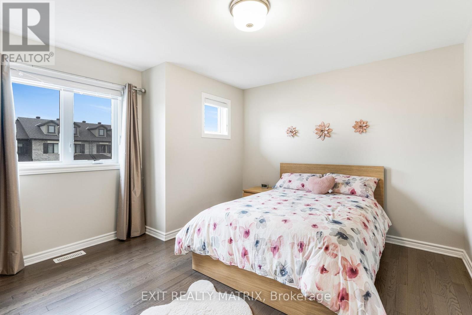 700 Namur Street, Russell, Ontario  K0A 1W0 - Photo 21 - X12213078