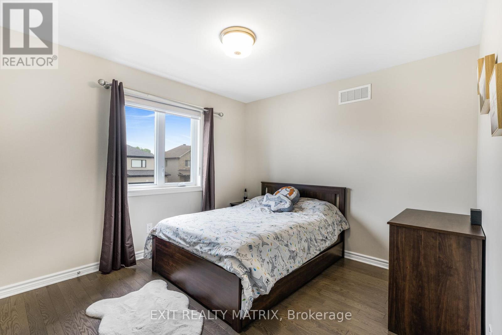 700 Namur Street, Russell, Ontario  K0A 1W0 - Photo 23 - X12213078
